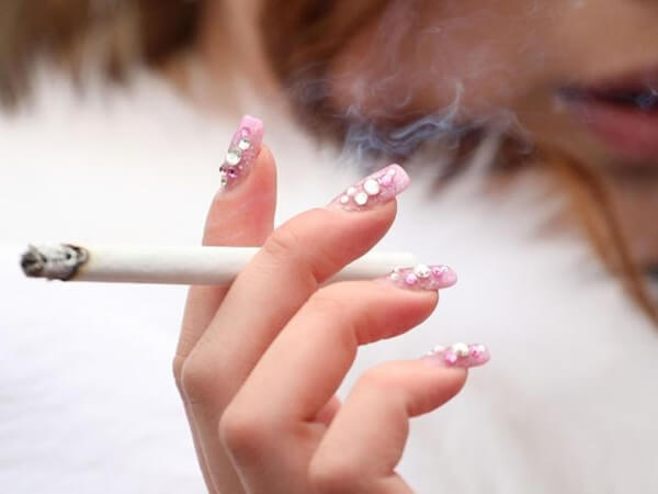 Fumatul influențează ședința de micropigmentare?